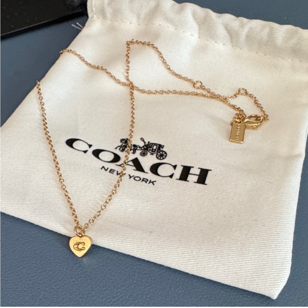 NWT Coach Gold Heart Pendant Necklace Signature C Charm Designer Jewelry